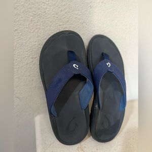 OluKai Ohana Men's Size ‎ 9 Flip Flop Slip On Thong Sandals Blue Black